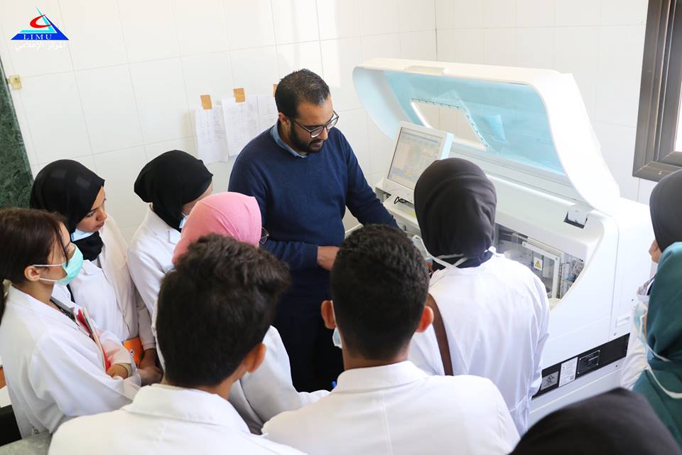 BMS students visit Benghazi Chest hospital